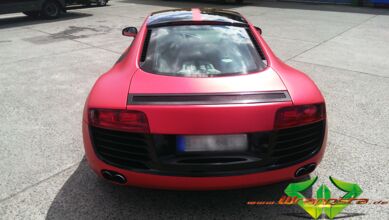 wrappsta.de_carwrapping-vollfolierung_audi-r8_-Matte-red-chrome_17.jpg