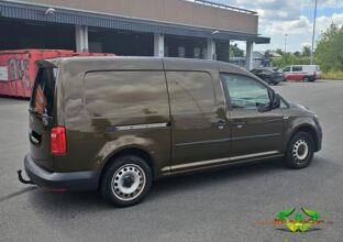 wrappsta.de-carwrapping-vollfolierung-vw_caddy-orientbraun_metallic-05.jpg