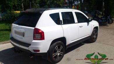 wrappsta.de_carwrapping-autofolierung_jeep-compass_glanz-weiss_09.jpg