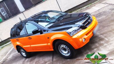 wrappsta.de_carwrapping-autofolierung_kia-sorento_neon-orange-glanz_scheibentoenung_04.jpg