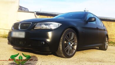wrappsta.de_carwrapping-vollfolierung_BMW-e90_matt-schwarz_01.jpg