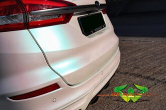 wrappsta.de-carwrapping-vollfolierung-ford_mondeo_st_line-matt_aurora_pearl-glanz_schwarz-07.jpg