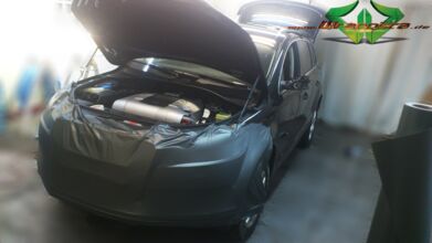 wrappsta.de_carwrapping-autofolierung_audi-q7_matt-anthrazit-glanz-schwarz_01.jpg