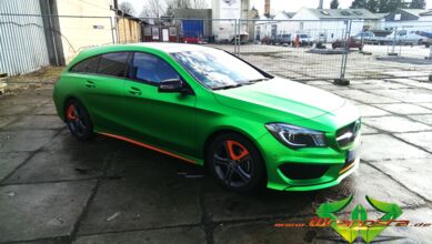 wrappsta.de_carwrapping-mercedes-cla_matte-green-chrome_01.jpg