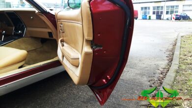 wrappsta.de_carwrapping-vollfolierung_corvette-c3-stingray_dark-red-metallic_11.jpg