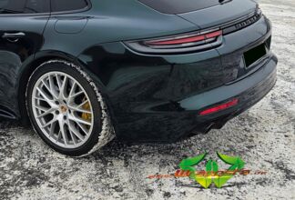 wrappsta.de-carwrapping-vollfolierung-porsche_panamera-gloss_green_black_silk-09.jpg