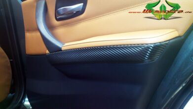 wrappsta.de_carwrapping-autofolierung_bmw-innenraum-3d-carbon_10.jpg