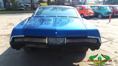 wrappsta.de_carwrapping-autofolierung_buick-riviera_dark-blue-metallic_06.jpg