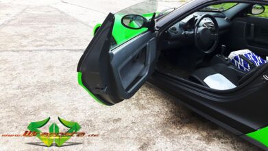 wrappsta.de_carwrapping-vollfolierung_smart-roadster_gruen-glanz_matte-schwarz_012.jpg