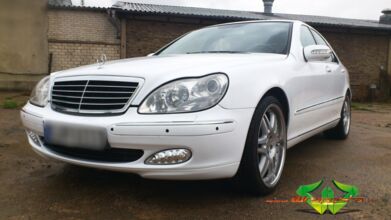 wrappsta.de_carwrapping_mercedes_brabus_glanz-weiss_04.jpg