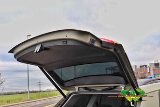 wrappsta.de-carwrapping-vollfolierung-Skoda_Kodiaq-matt_khaki_green-ravenblack_carbon-scheibentoenung-12.jpg
