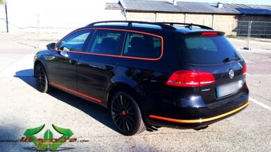 wrappsta.de_carwrapping-teilfolierung_vw-passat_orange_glanz-schwarz-leisten_06.jpg