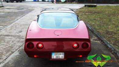 wrappsta.de_carwrapping-vollfolierung_corvette-c3-stingray_dark-red-metallic_16.jpg