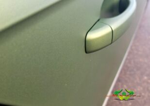 wrappsta.de-carwrapping-vollfolierung-audi_a4_allroad-matt_metallic_moss_green-11.jpg