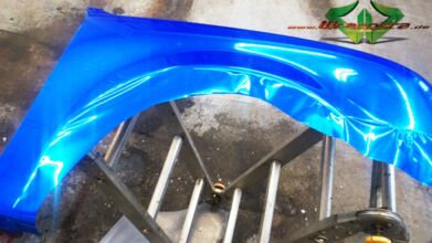 wrappsta.de_carwrapping-autofolierung_blau-chrome_prototyp_02.jpg