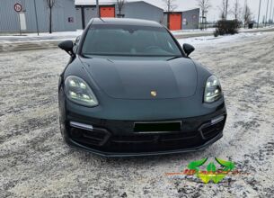 wrappsta.de-carwrapping-vollfolierung-porsche_panamera-gloss_green_black_silk-02.jpg