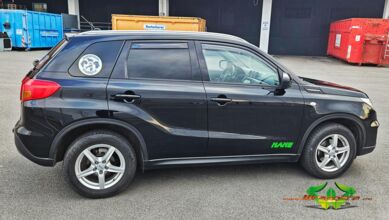 wrappsta.de-carwrapping-vollfolierung-suzuki_vitara-top_coated_super_black-04.jpg