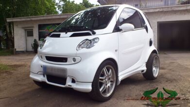 Smart Brabus - glanz weiss