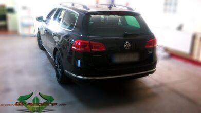 wrappsta.de_carwrapping-teilfolierung_vw-passat_orange_glanz-schwarz-leisten_02.jpg