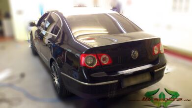 wrappsta.de_carwrapping_VW-passat-3c-glanz-weiss_02.jpg