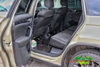 wrappsta.de-carwrapping-vollfolierung-Skoda_Kodiaq-matt_khaki_green-ravenblack_carbon-scheibentoenung-09.jpg