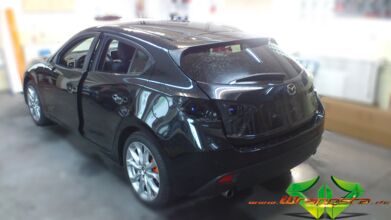 wrappsta.de_carwrapping-Mazda-3_orange_02.jpg