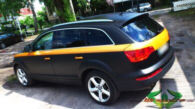 wrappsta.de_carwrapping-autofolierung_audi-q7_matt-schwarz_gold-orange_11.jpg