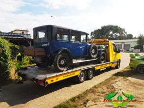 wrappsta.de_carwrapping-vollfolierung_Horch-1920_-Blue-gloss_10.jpg