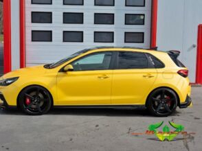 wrappsta.de-carwrapping-vollfolierung-Hyundai_i30-matt_sunflower-07.jpg