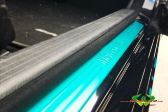 wrappsta.de-carwrapping-vollfolierung-mercedes_t_model-ultimate_black_gloss-emerald_green-11.jpg