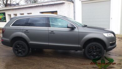 wrappsta.de_carwrapping-autofolierung_audi-q7_matt-anthrazit-glanz-schwarz_09.jpg