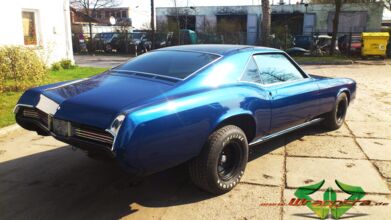 wrappsta.de_carwrapping-autofolierung_buick-riviera_dark-blue-metallic_07.jpg