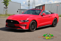 Ford Mustang Cabrio - Carmin Red
