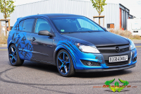 Opel Astra H-matt iced blue titanium-raven black carbon